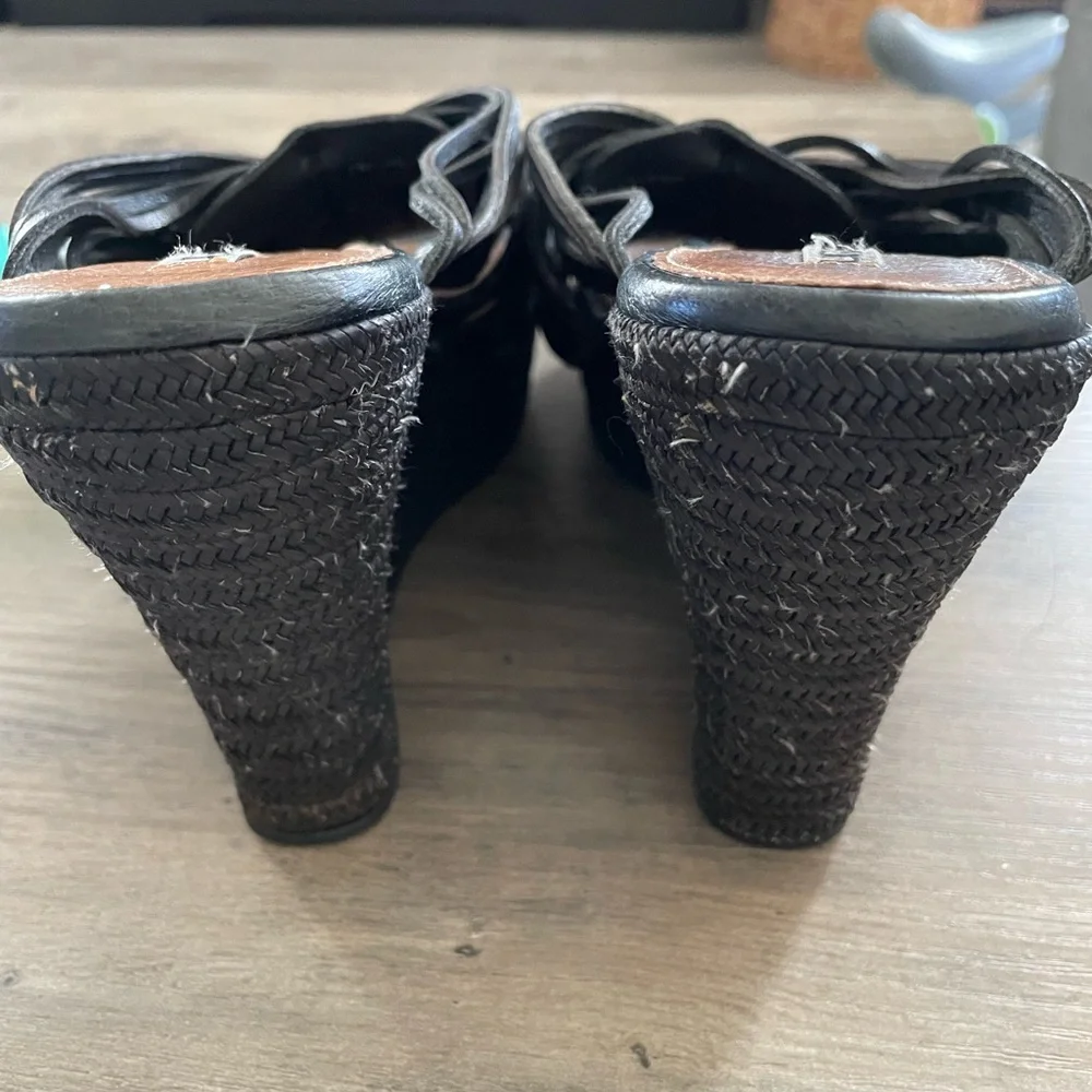 Ugg Melinda Black Braided Leather upper Platform wedge open toe sandal Size 9